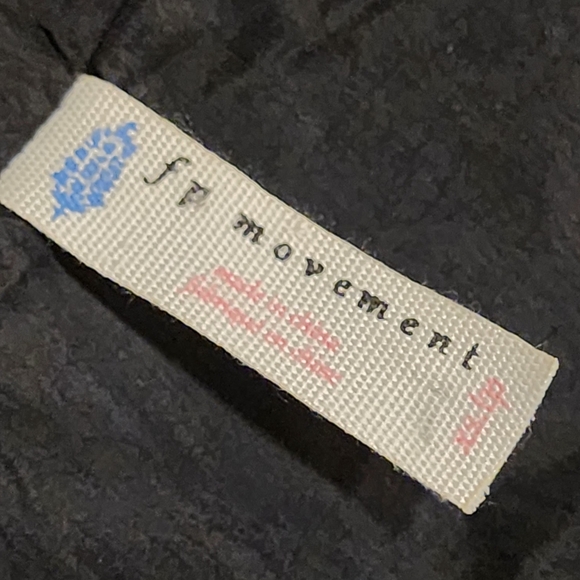 FP MOVEMENT "Piper" Reflective Quilted Packable Vest - Black - XS - Picture 10 of 13